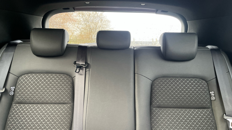 Nissan Juke 1.0 DiG-T 114 N-Connecta 5dr Petrol Hatchback